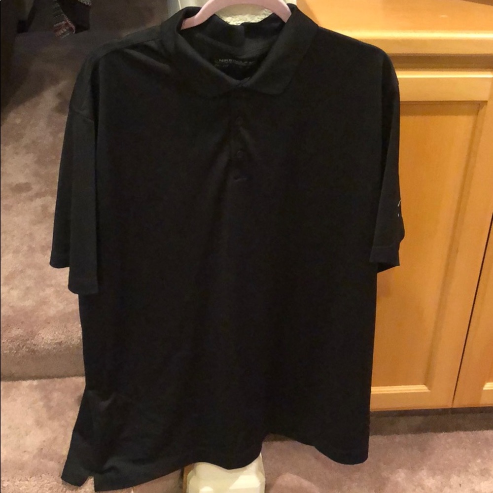 Men’s Nike golf polo shirt